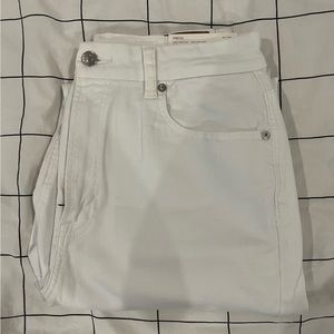 American Eagle Curvy Mom Jeans